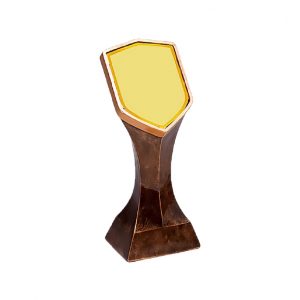 Troféu modelo 1643 de 18 cm em resina